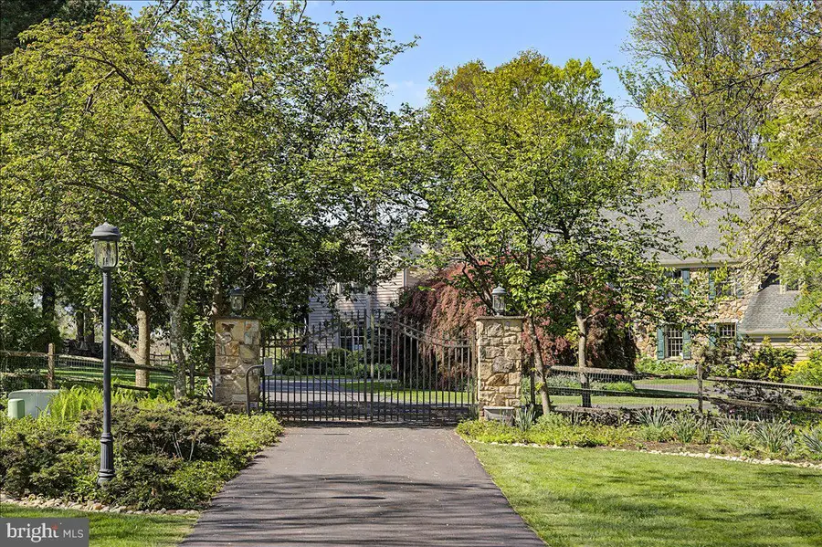3521 N Sugan Rd, New Hope, PA 18938 - #3