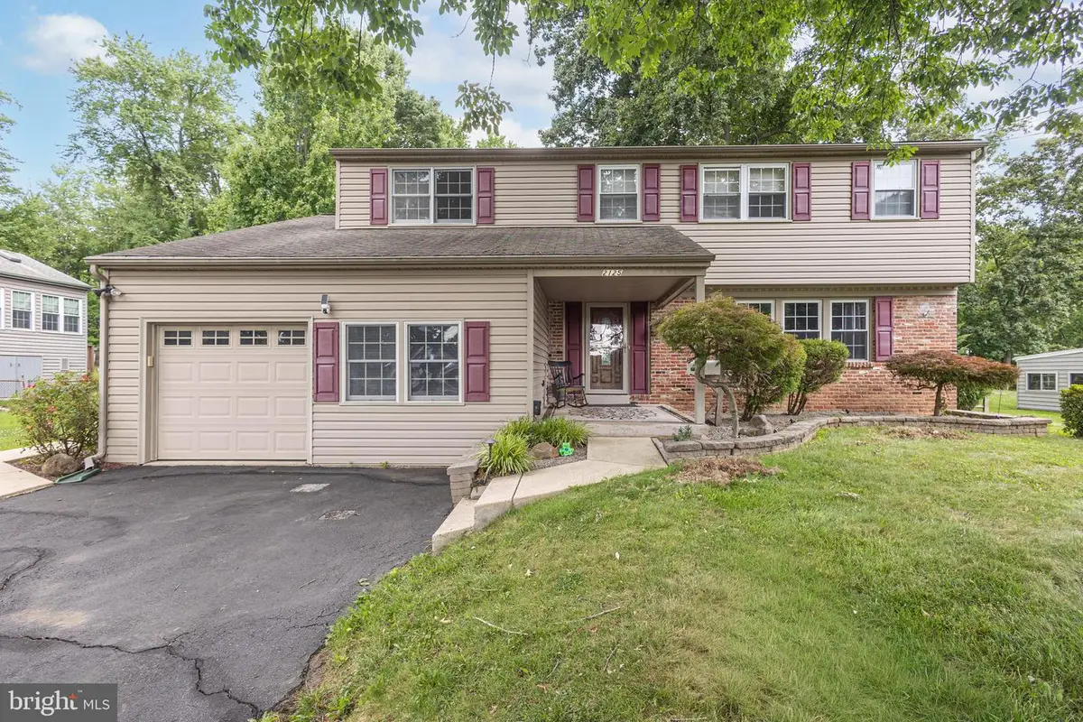 2125 Blackhorse Dr, Warrington, PA 18976 - #1
