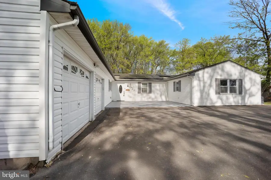 1227 Lavender Rd, Bensalem, PA 19020 - #2