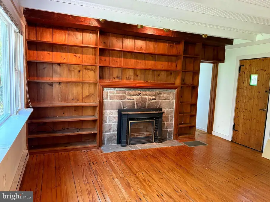 7126 Upper York Rd, New Hope, PA 18938 - #3