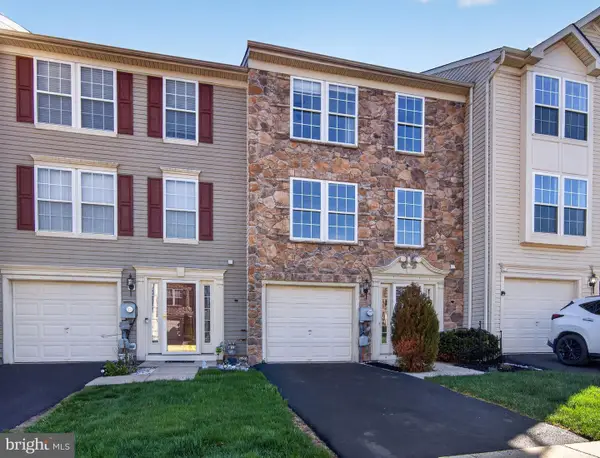 207 Windsor Ct, QUAKERTOWN, PA 18951