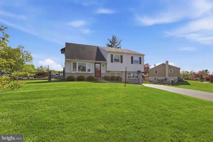 122 Dolly Ln, Chalfont, PA 18914 - #3