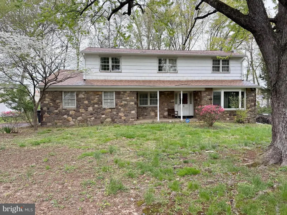 61 Fawn Dr, Southampton, PA 18966 - #1