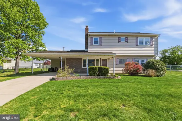 154 Pinewood Dr, LEVITTOWN, PA 19054