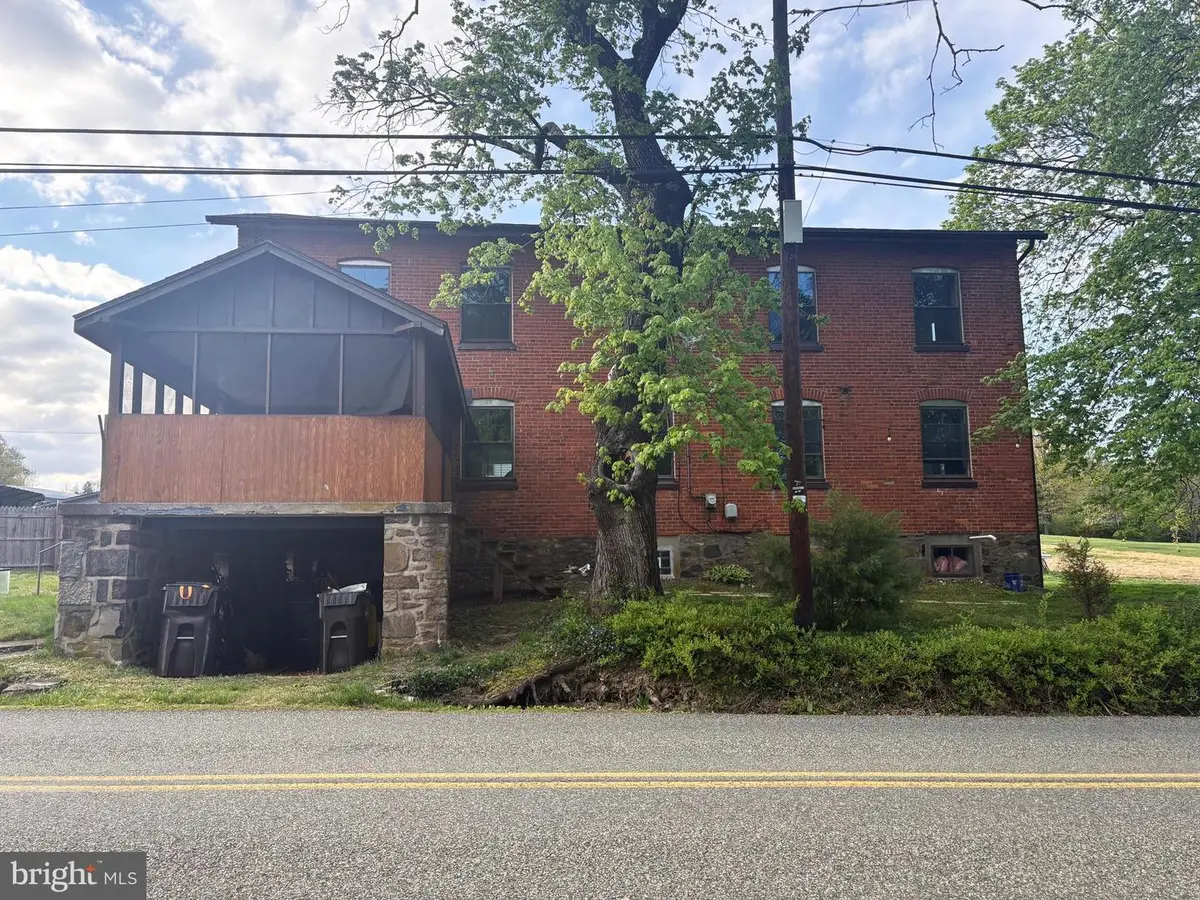 1360 Kumry Rd, Pennsburg, PA 18073 - #1