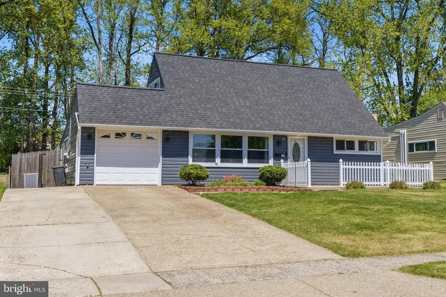 25 Vermillion Ln, Levittown, PA 19054 - #3