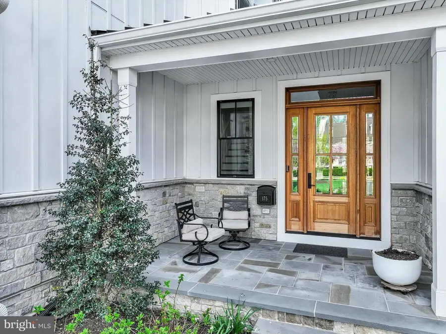 175 N Main St #unit 1, New Hope, PA 18938 - #3
