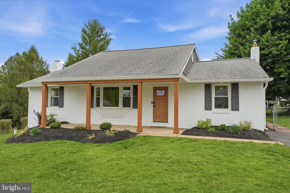 281 S Clearview Ave, Langhorne, PA 19047 - #1