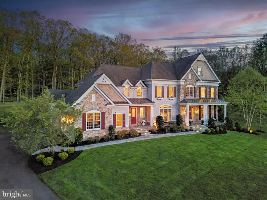 21 Goldney Dr, Newtown, PA 18940 - #2