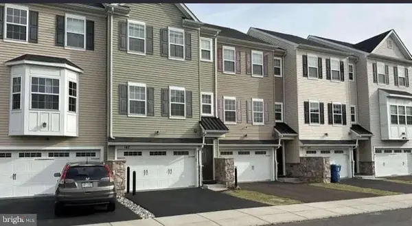 145 Mercer Ct, FAIRLESS HILLS, PA 19030