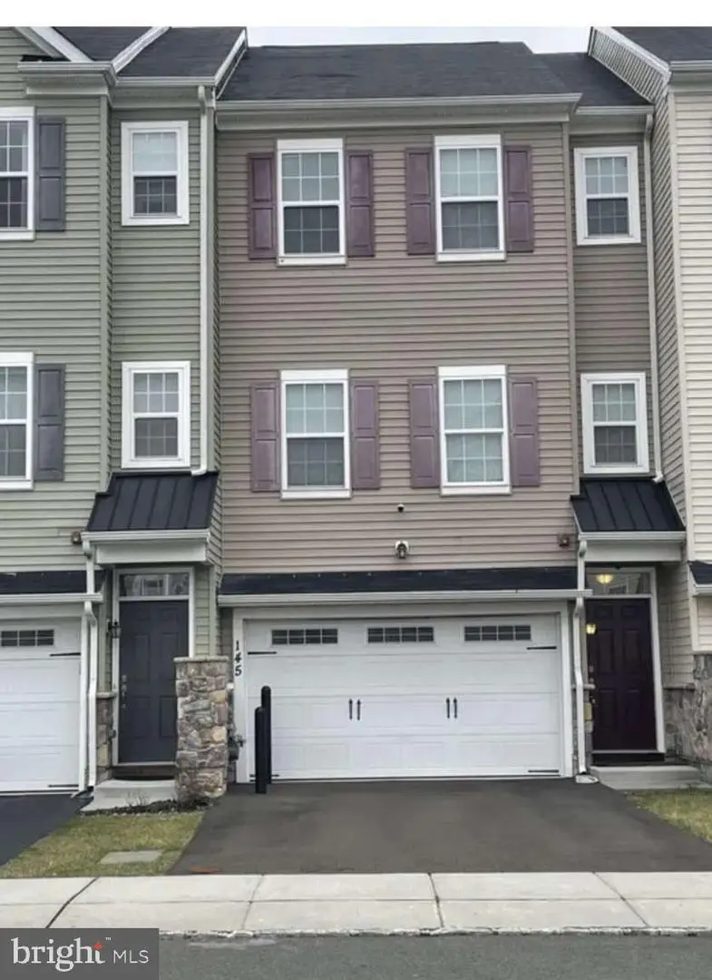 145 Mercer Ct, Fairless Hills, PA 19030 - #2