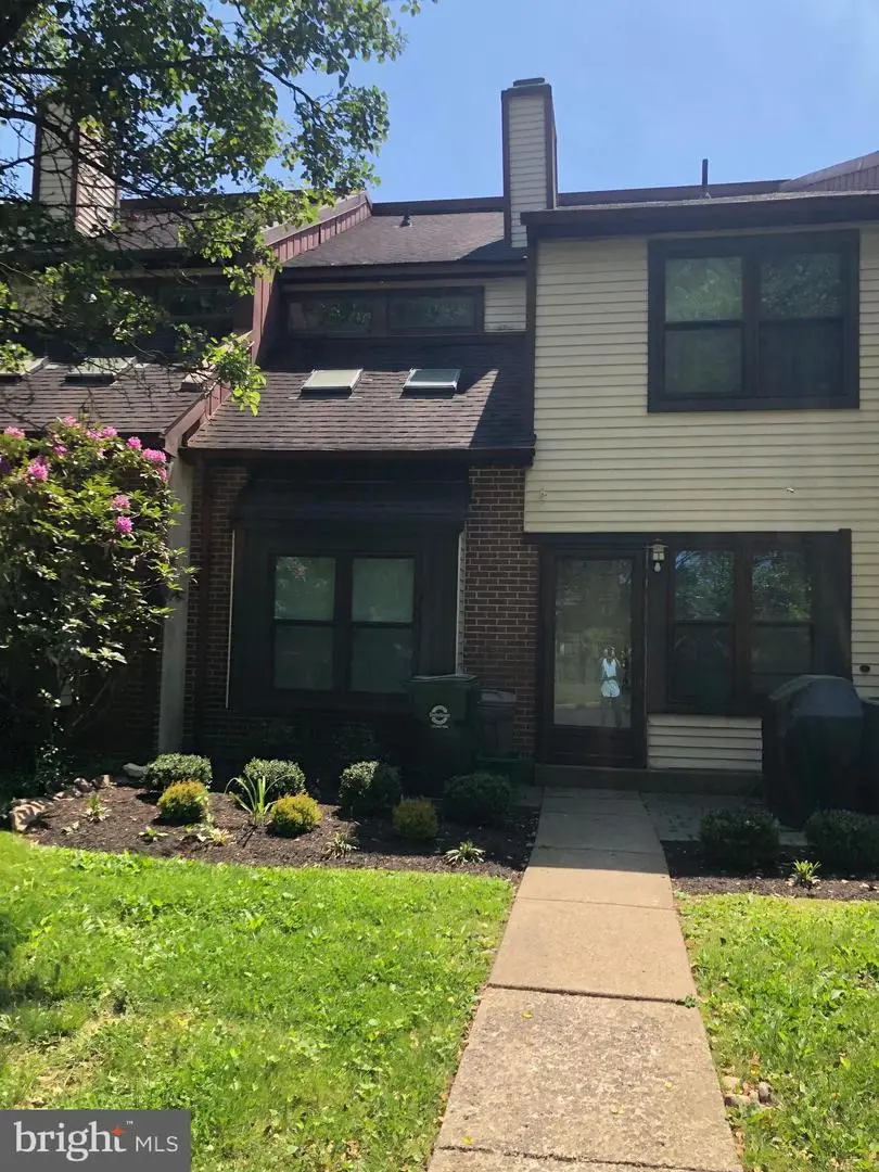 15 Heather Ct, Newtown, PA 18940 - #2