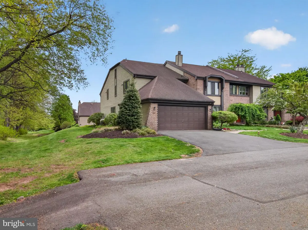 18 Colchester Pl, Newtown, PA 18940 - #1