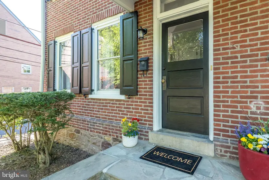 143-145 Mechanics St, Doylestown, PA 18901 - #2