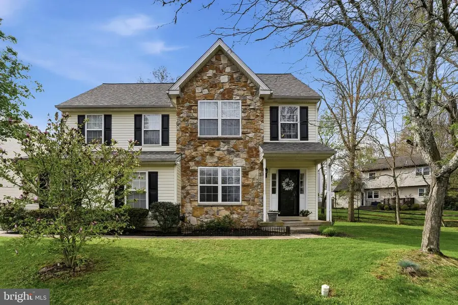 360 Essex Ct, Perkasie, PA 18944 - #2