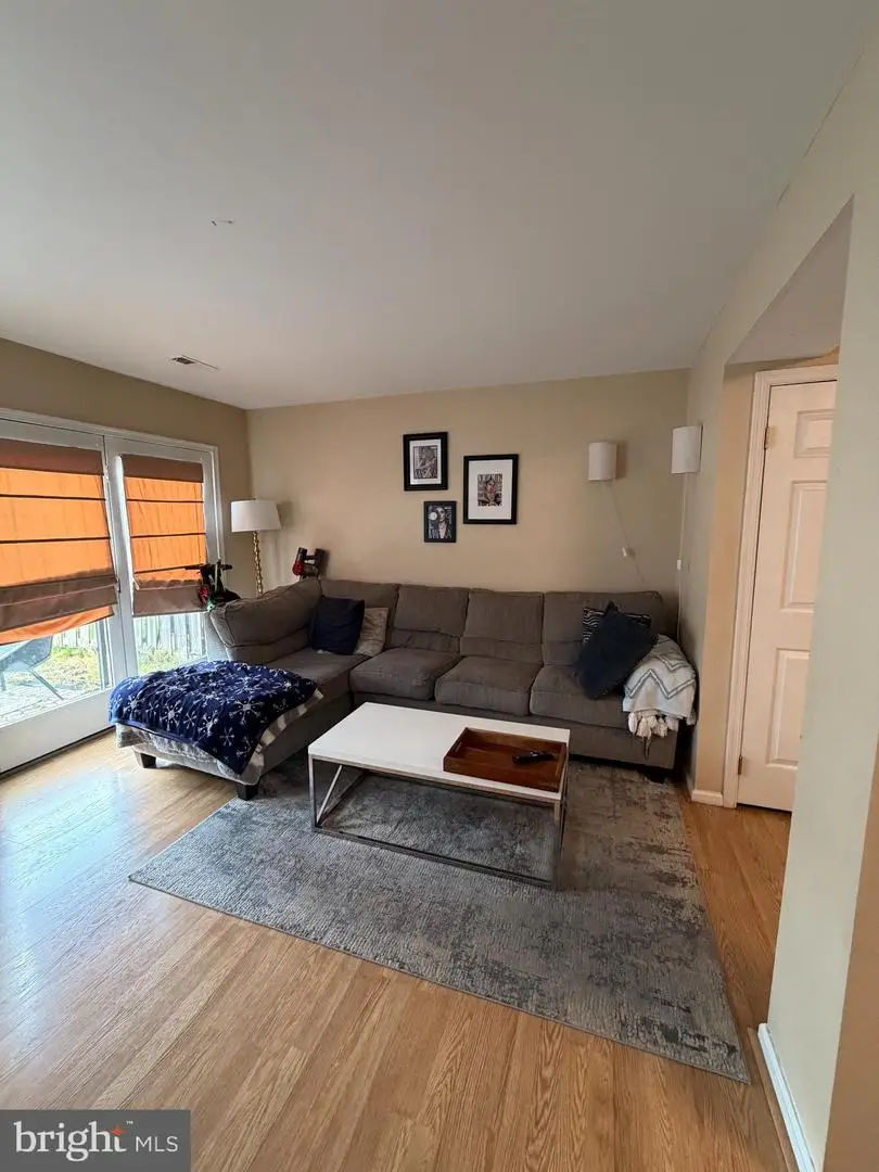 572 Atwood Ct, Newtown, PA 18940 - #2