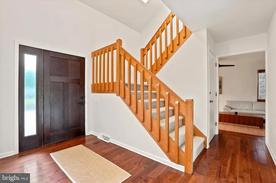 84 Skoures Ln, Newtown, PA 18940 - #3