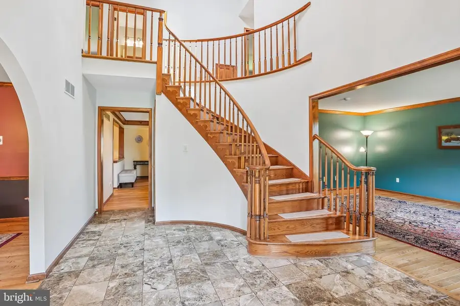 642 Friar Dr, Yardley, PA 19067 - #3