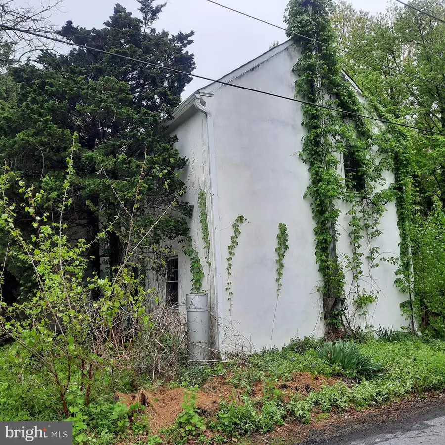 1300 N Ridge Rd, Perkasie, PA 18944 - #2