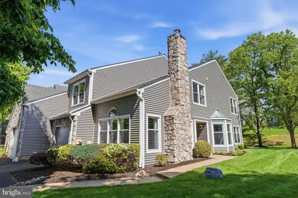 7 Randolph Ct, NEWTOWN, PA 18940