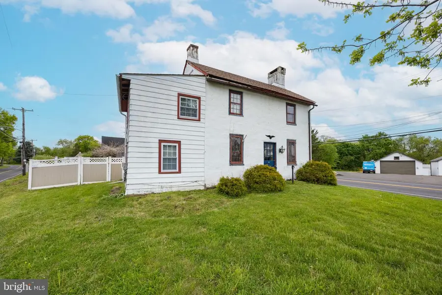 664 Old Lincoln Hwy, Langhorne, PA 19047 - #2