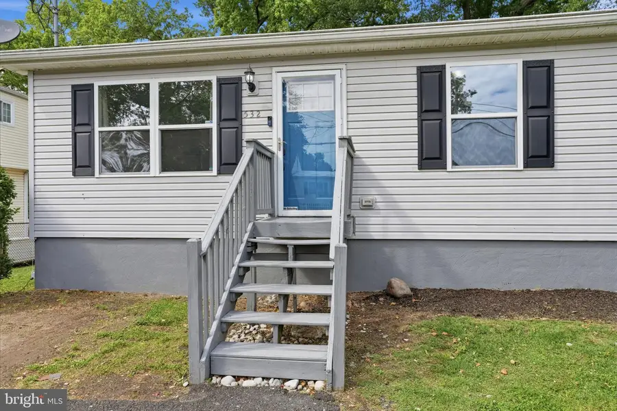 532 Western Ave, Bristol, PA 19007 - #2