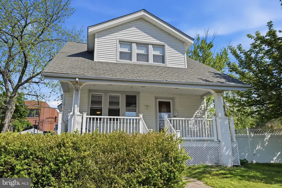 49 Maple Ave, Southampton, PA 18966 - #2