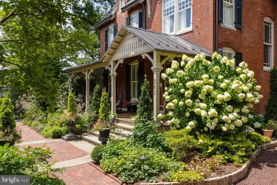 261 Maple Ave, Doylestown, PA 18901 - #3