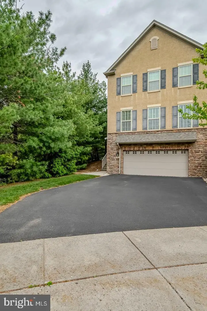 80 Lilly Dr, Feasterville Trevose, PA 19053 - #2