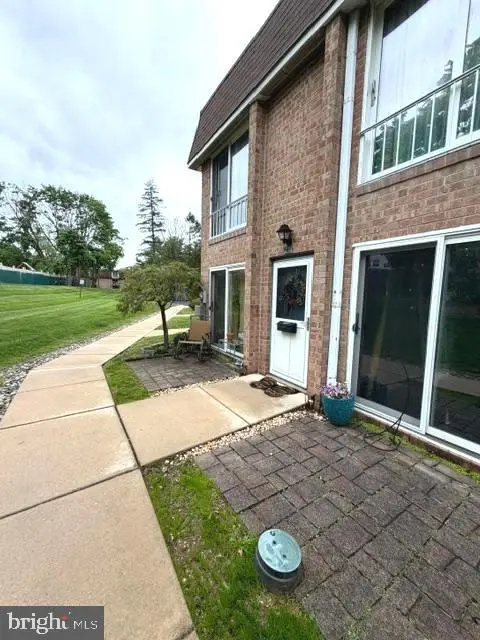 425 Brandywine Ct, Warminster, PA 18974 - #2