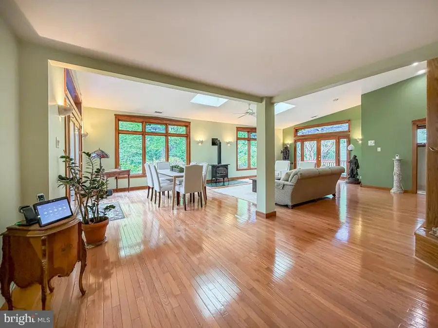 249 Forrest Rd, Yardley, PA 19067 - #2