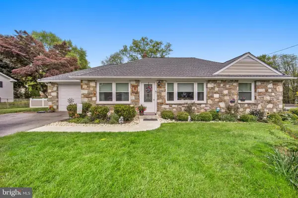 1363 Glen Echo Dr, HUNTINGDON VALLEY, PA 19006