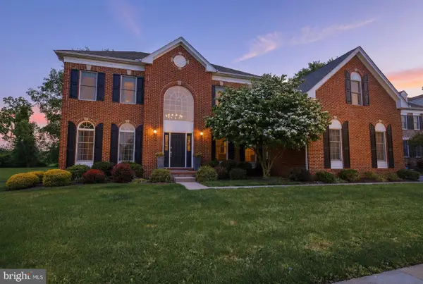 3 Delaney Dr, NEWTOWN, PA 18940