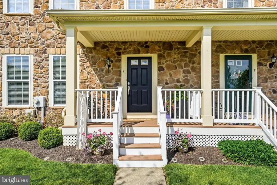 7 Braden Ct, Perkasie, PA 18944 - #3