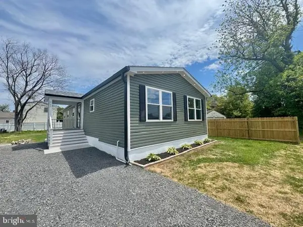 423 Hemlock Ave, BENSALEM, PA 19020
