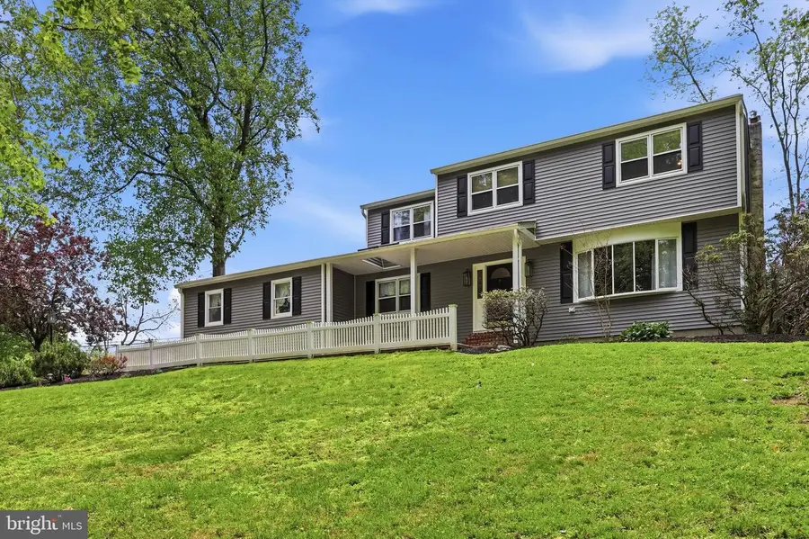 294 Green Valley Rd, Langhorne, PA 19047 - #2