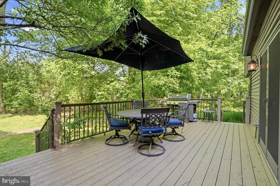 24 Berkley Dr, Yardley, PA 19067 - #3
