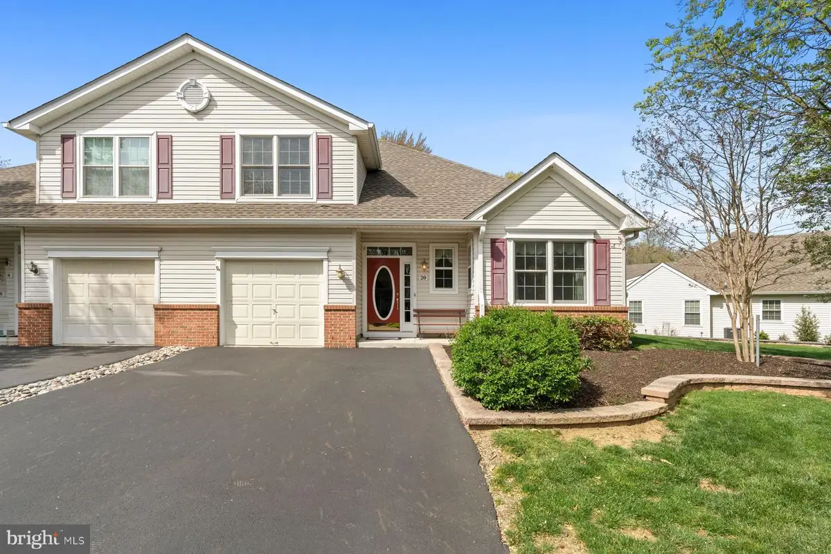 20 Black Eyed Susan Rd, Langhorne, PA 19047 - #1