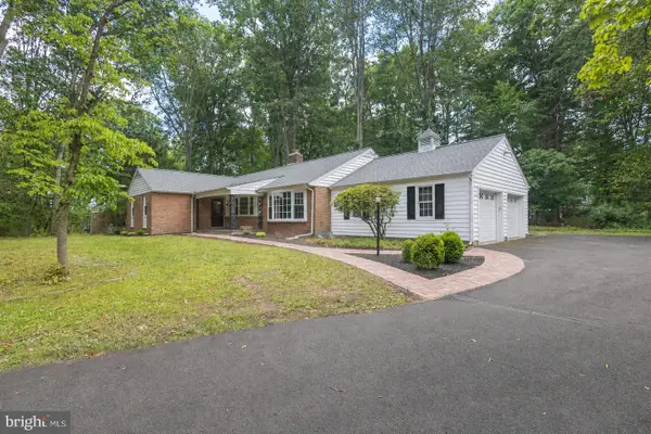 53 Sandywood Dr, DOYLESTOWN, PA 18901