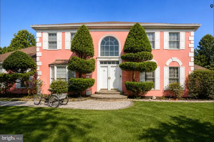 1007 Fawn Dr, Southampton, PA 18966 - #2