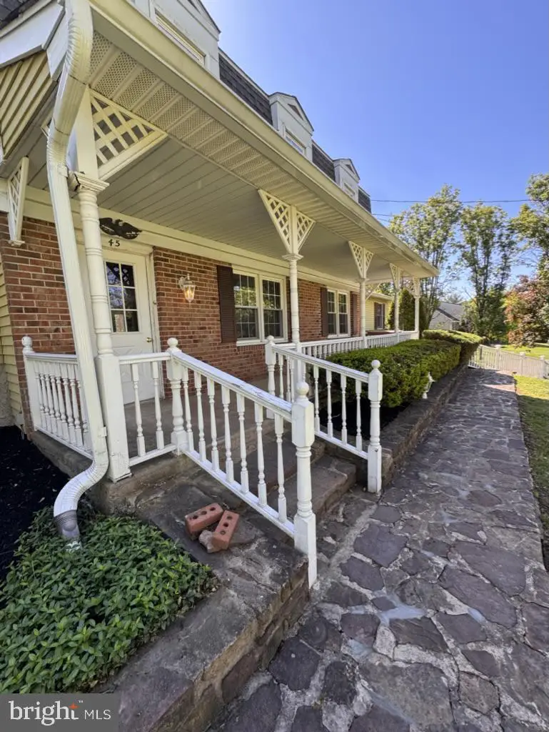 45 Squirrel Rd, Doylestown, PA 18901 - #3