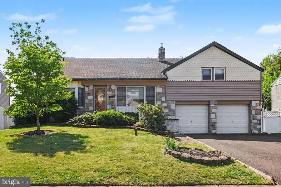 817 Worthington Dr, Warminster, PA 18974 - #3