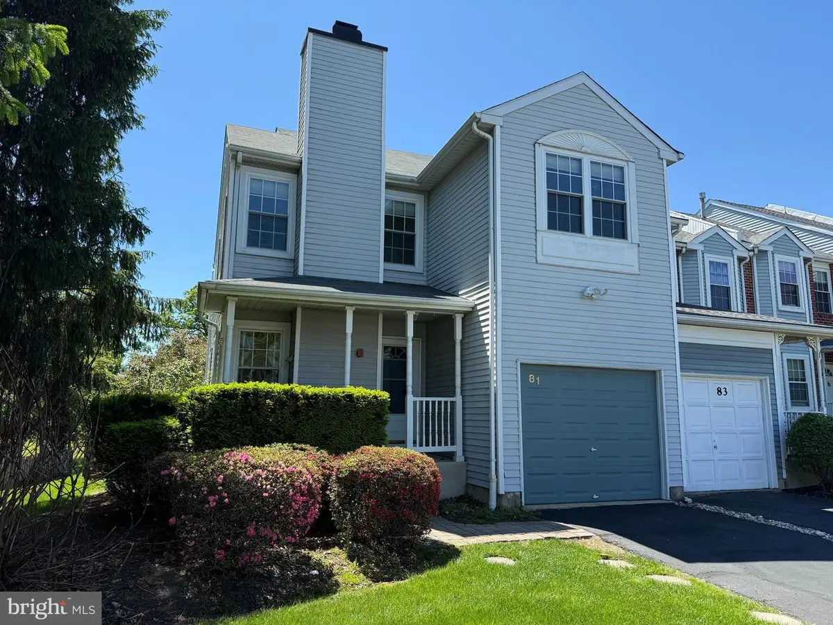 81 Kirkwood Dr, Newtown, PA 18940 - #1