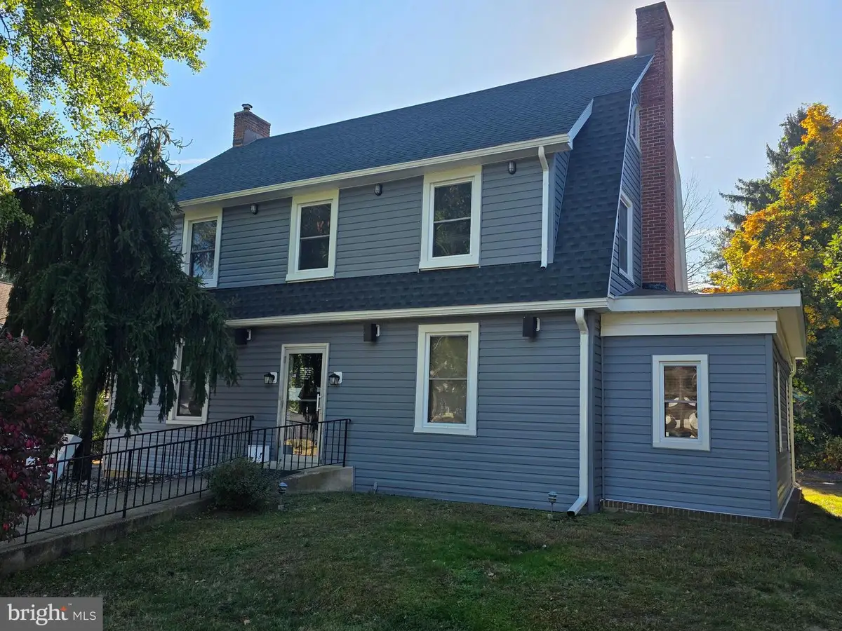 97 W Trenton Ave, Morrisville, PA 19067 - #1