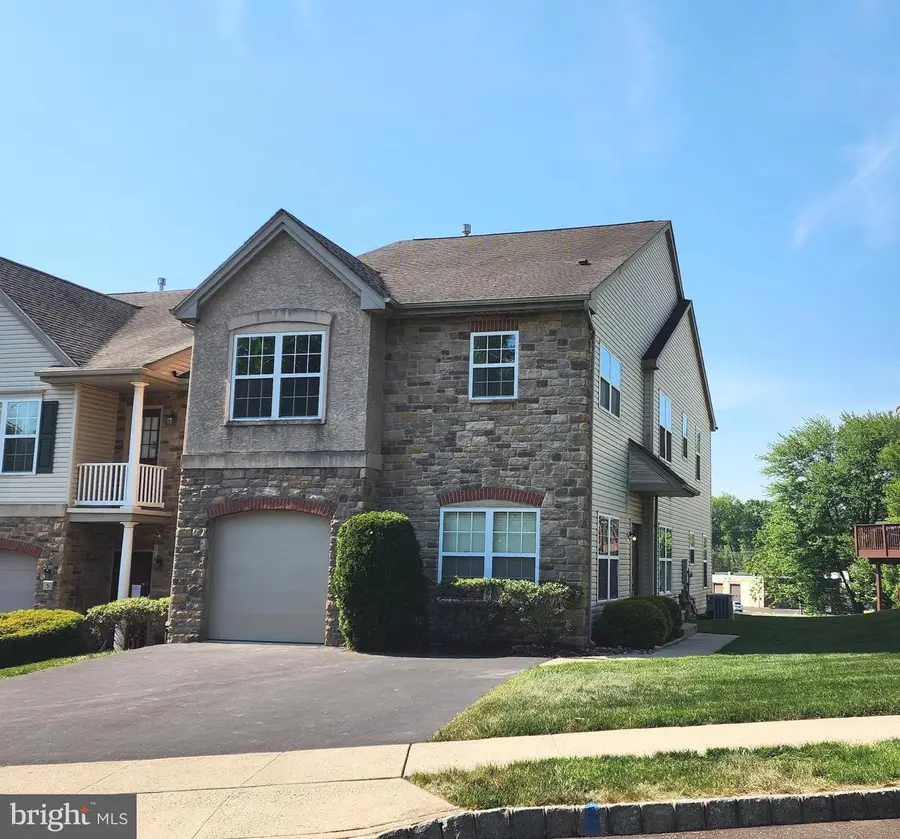 7 Dukes Way, Feasterville Trevose, PA 19053 - #2