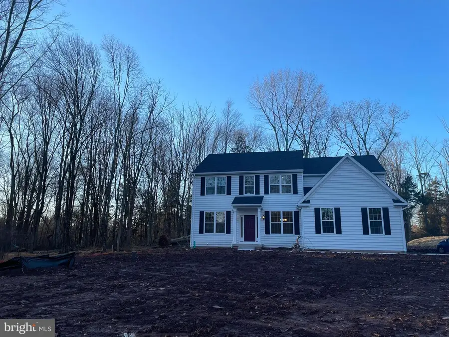 217 E Branch Rd, Sellersville, PA 18960 - #2