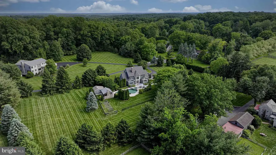 3555 Burnt House Hill Rd, Doylestown, PA 18902 - #3