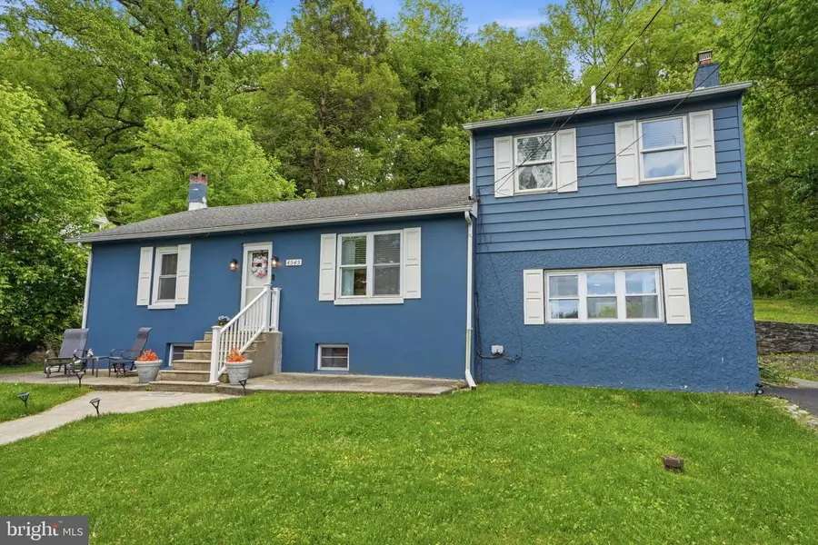 4545 N River Dr, Bensalem, PA 19020 - #2
