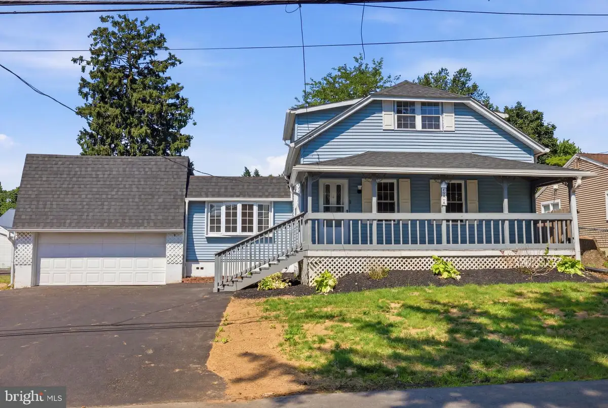 526 Cambria Ave, Bensalem, PA 19020 - #1