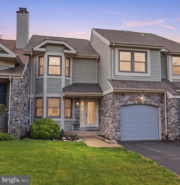 331 Basswood Cir, FEASTERVILLE TREVOSE, PA 19053